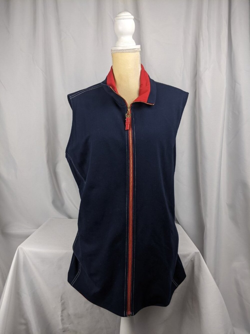St. John Sport Zip Front Casual Sleeveless Vest Jacket Large Preppy Nautical